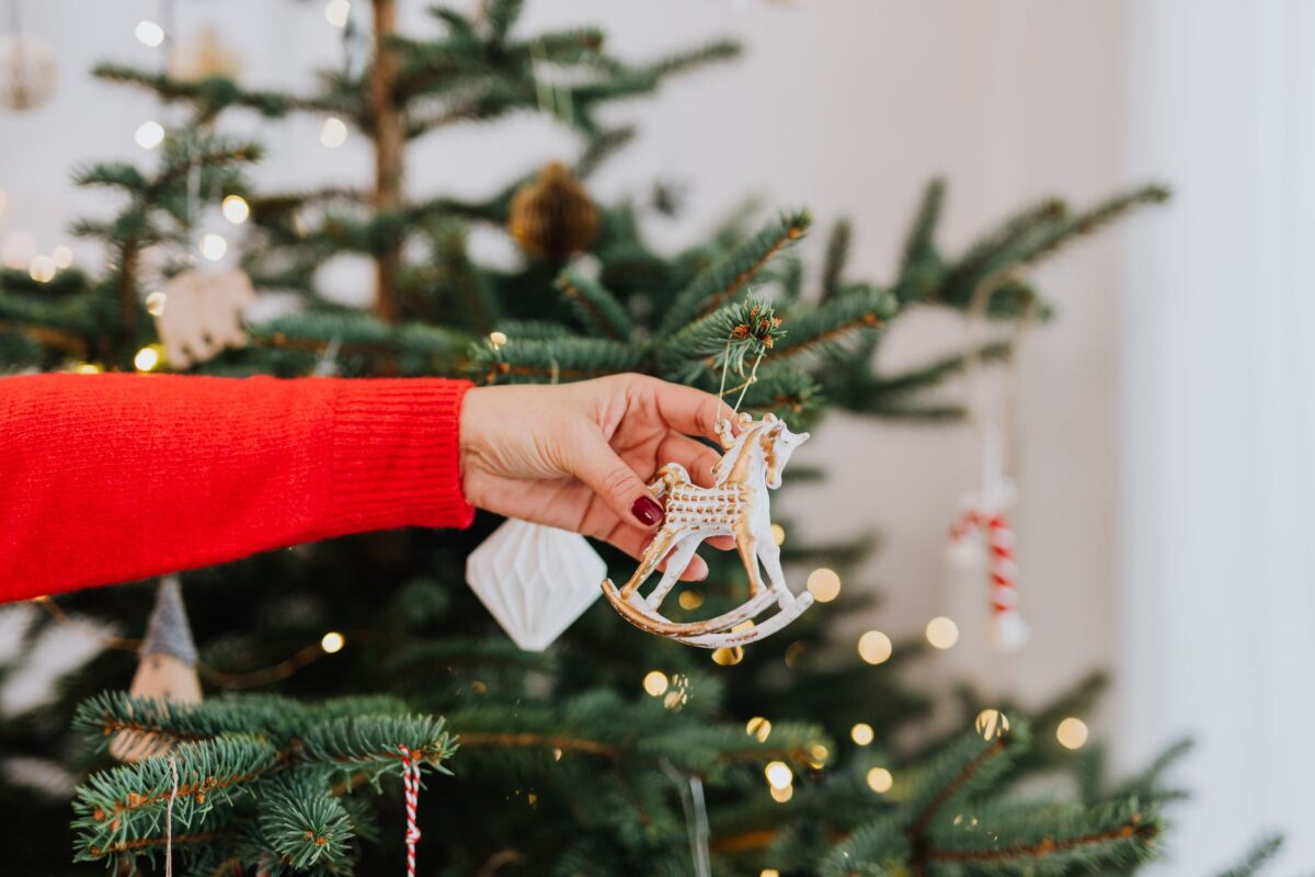 Dicas e truques para decorar a árvore de Natal