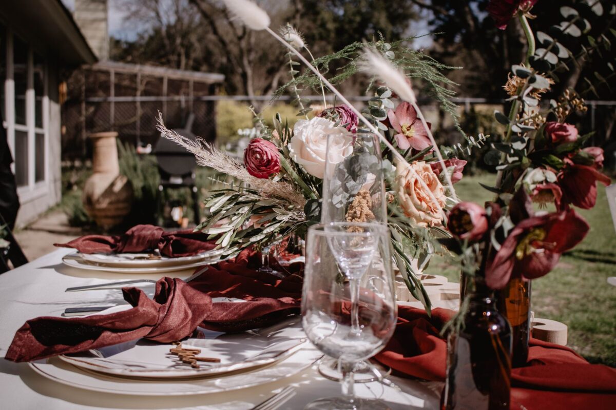 Decoração de casamento rústica com flores