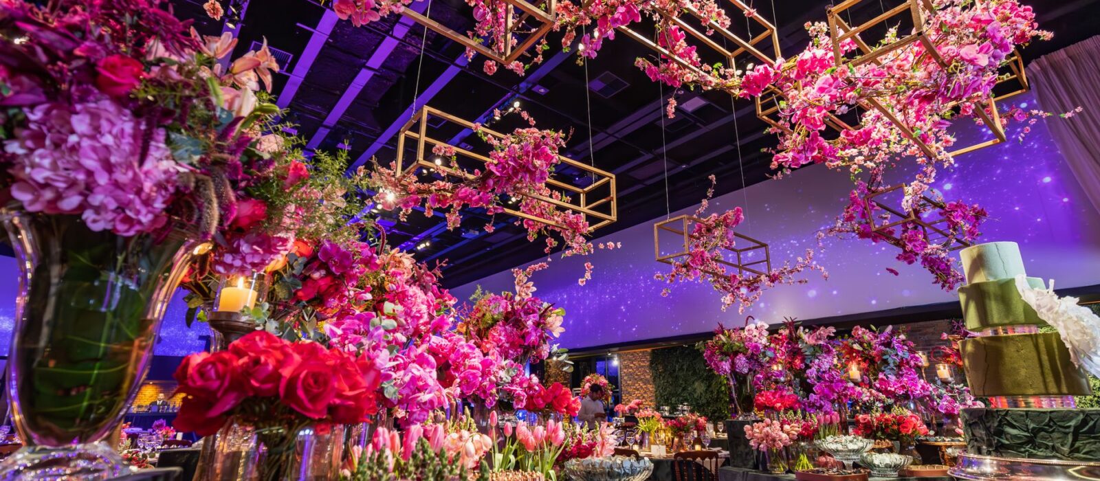 Decoração de Festa Roxo e Dourado