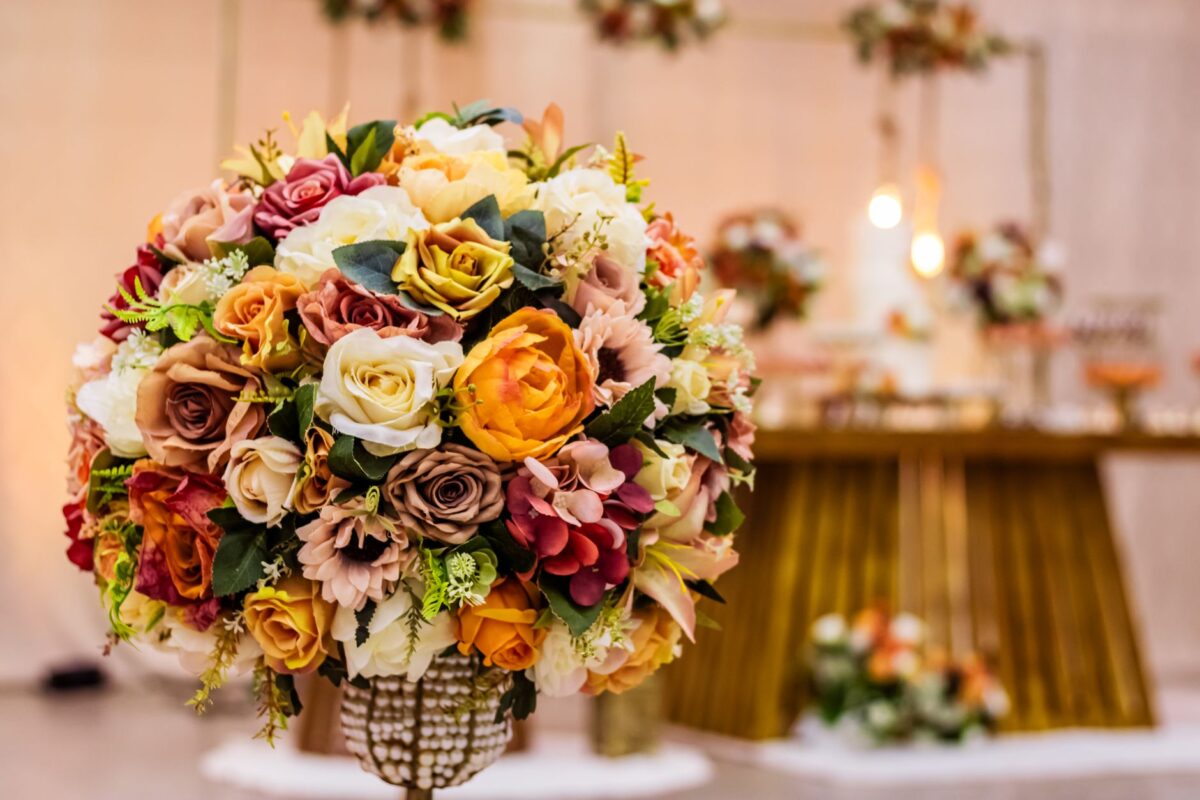 Ideias de decoração de casamento com flores e velas