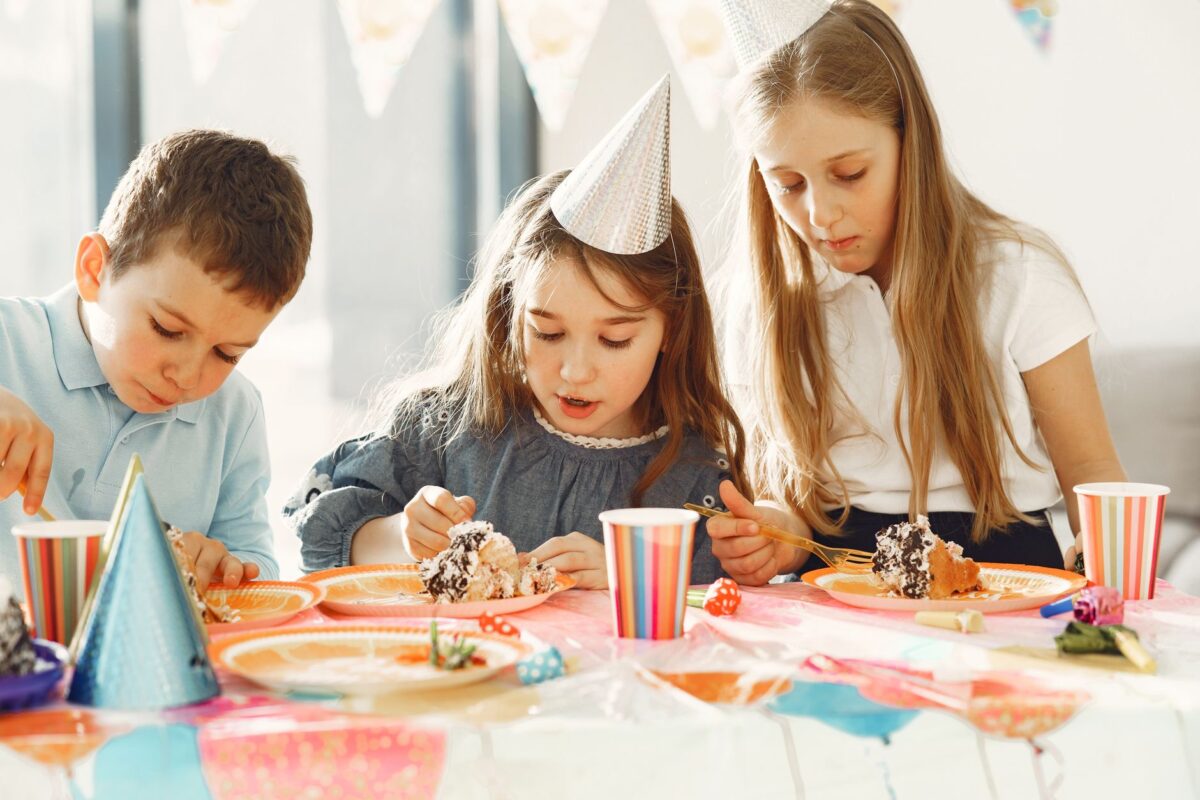 Decoração de festa infantil com super-heróis